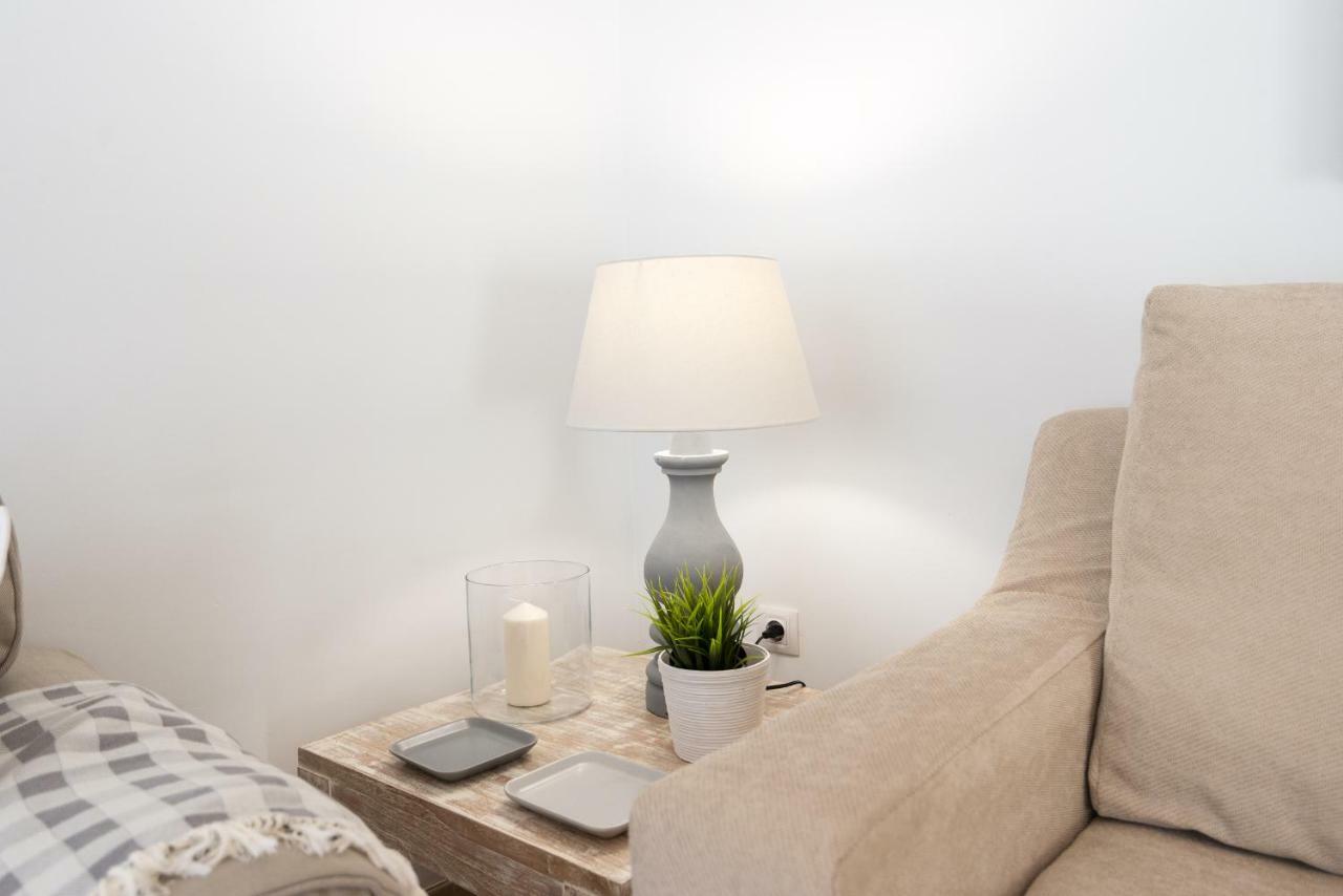 Apartamento Con Encanto En Primera Linea De Playa Málaga Dış mekan fotoğraf
